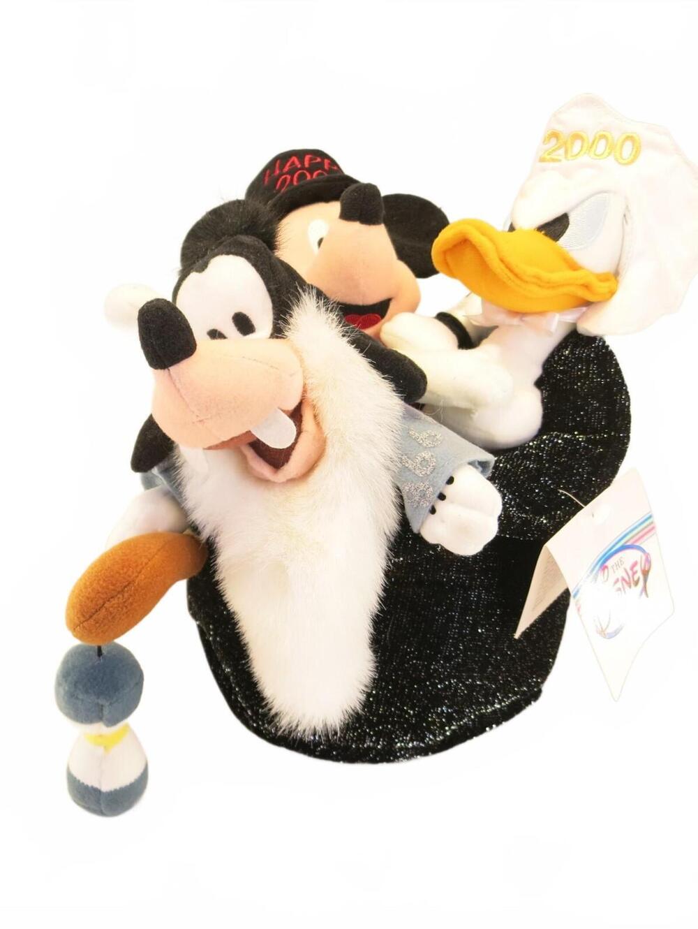 Disney Store Happy New Year 2000 Bean Bag Set Donald Goofy Mickey In Top Hat NWT